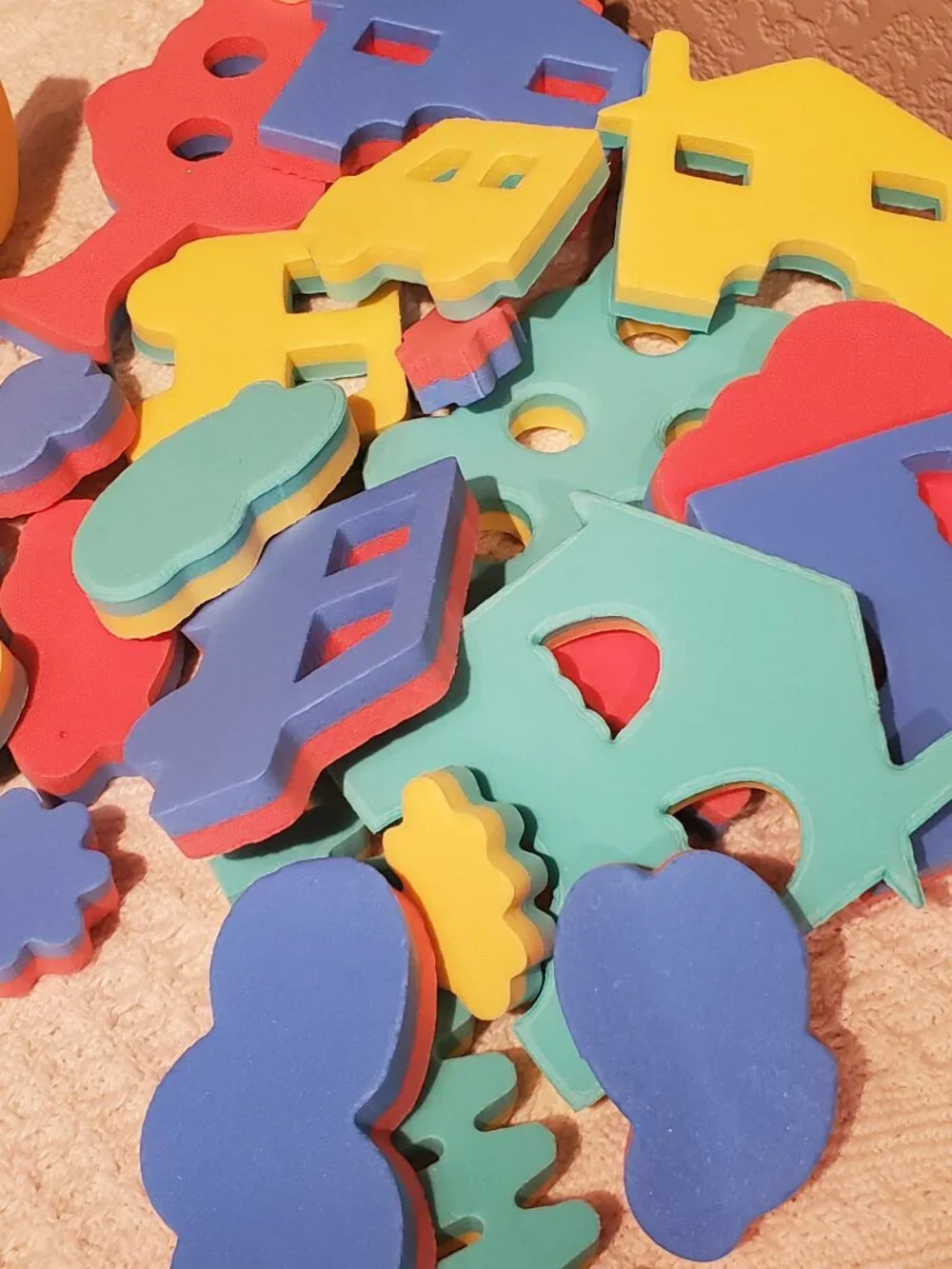 Tubfun Town Foam Bath Shapes - New